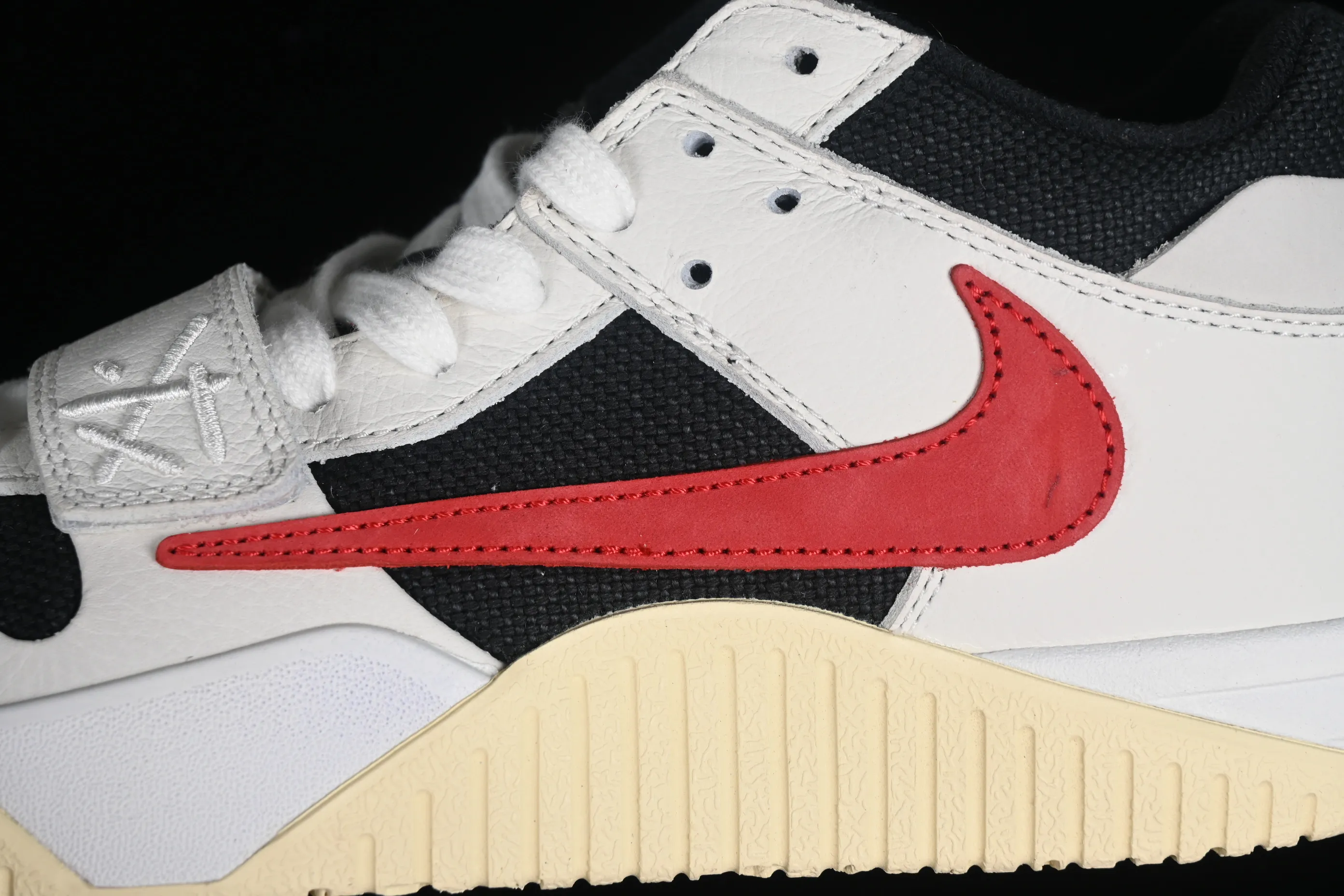 All categories Air Jordan Jordan series basketball shoes Air Jordan 1 Low M version pure original Travis Scott x Jordan Jumpman Jack TR "University Red" AJ1 Joe 1 hook and loop fashion basketball shoes FZ8117-101